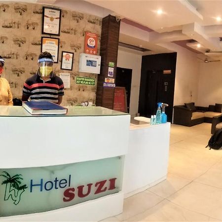 Hotel Suzi International, Near New Delhi Station Buitenkant foto