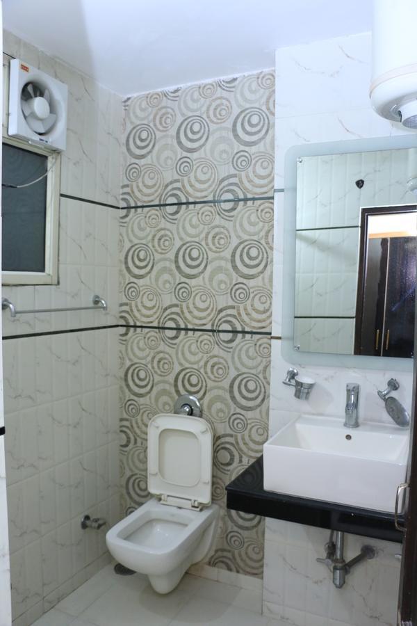 Hotel Suzi International, Near New Delhi Station Buitenkant foto